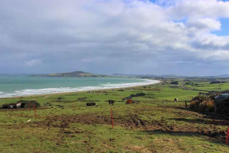 Photo of property in 45 Tihaka Beach Road, Longwood, Riverton, 9881