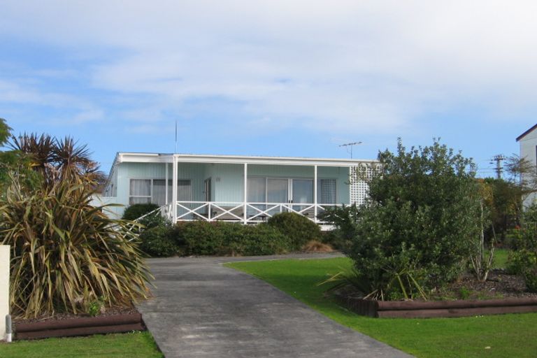 Photo of property in 29 Kawau View Road, Snells Beach, 0920