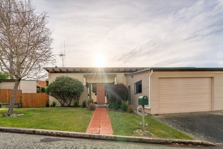 Photo of property in 18 Chateau Close, Gleniti, Timaru, 7910
