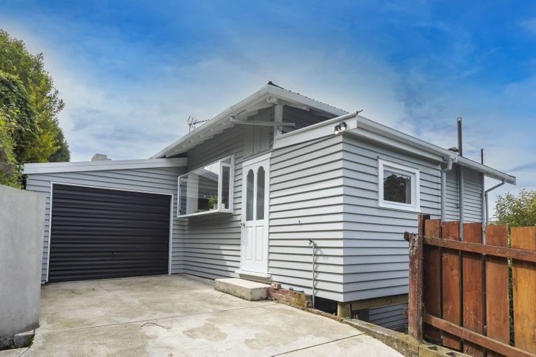 Photo of property in 18 Valley Road, Cashmere, Christchurch, 8022