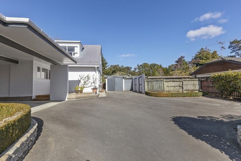 Photo of property in 61 Cruickshank Road, Clouston Park, Upper Hutt, 5018