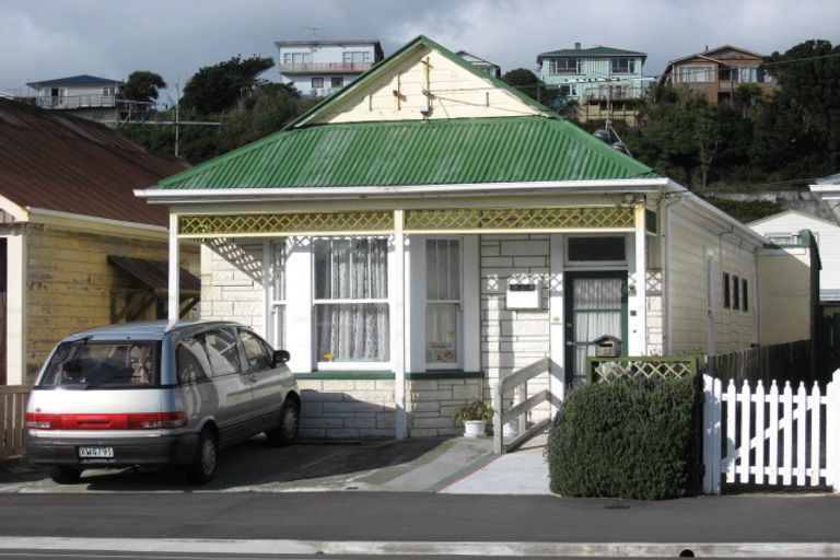 Photo of property in 17 Salek Street, Kilbirnie, Wellington, 6022