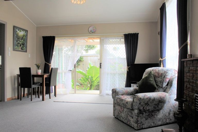 Photo of property in 127 Guy Street, Dannevirke, 4930
