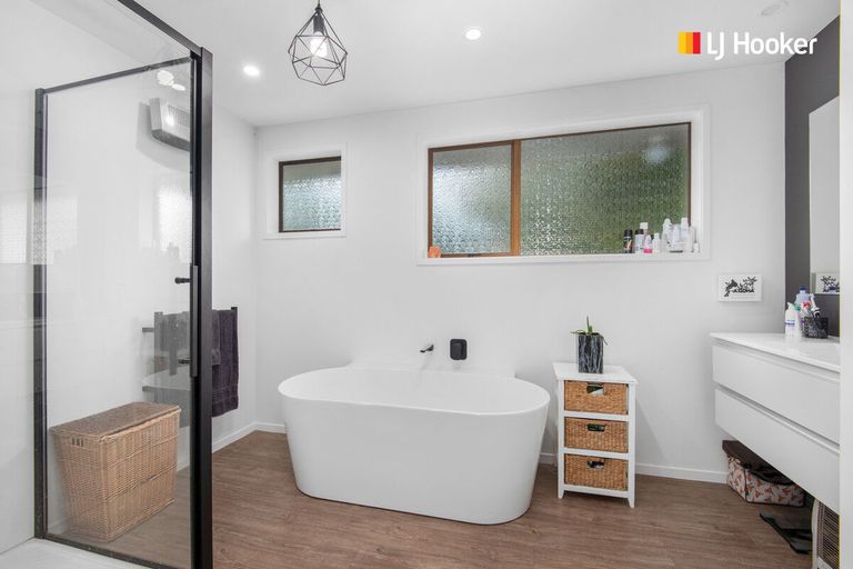 Photo of property in 14 Windsor Place, Mosgiel, 9024