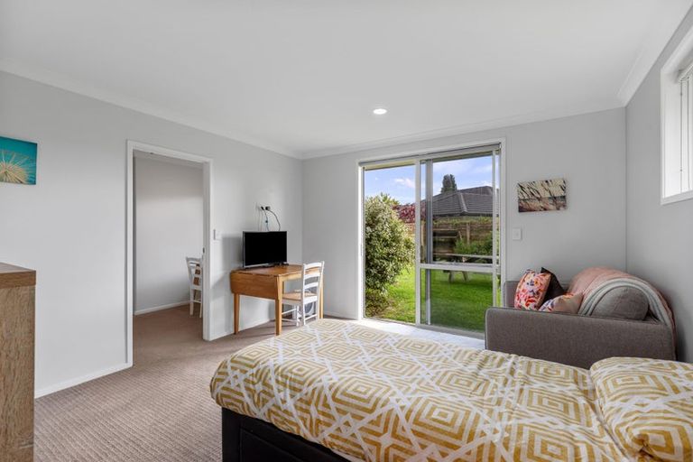 Photo of property in 35 Teal Place, Pyes Pa, Tauranga, 3112