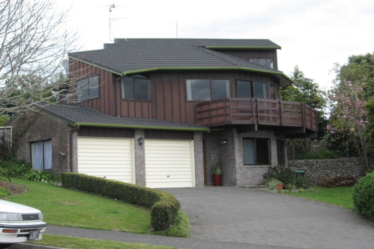 Photo of property in 14 Holmburn Street, Welcome Bay, Tauranga, 3112