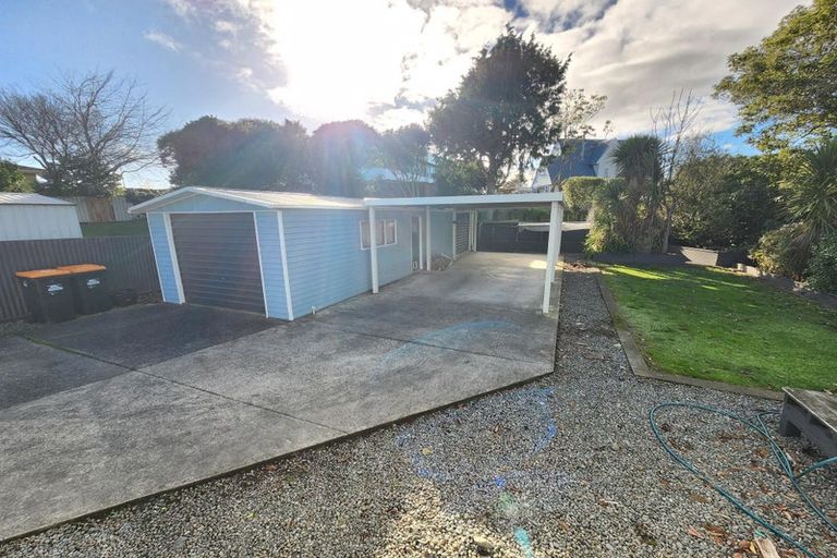 Photo of property in 5 Miles Place, Awapuni, Palmerston North, 4412