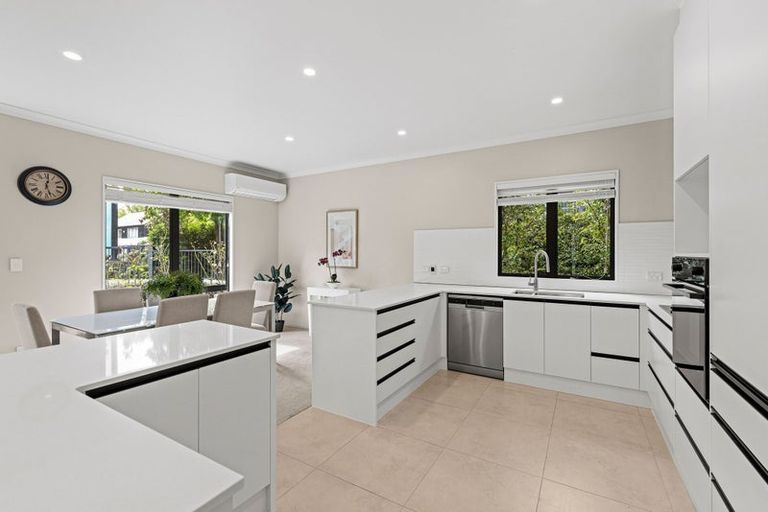 Photo of property in 42 Meadow Street, Papanui, Christchurch, 8052