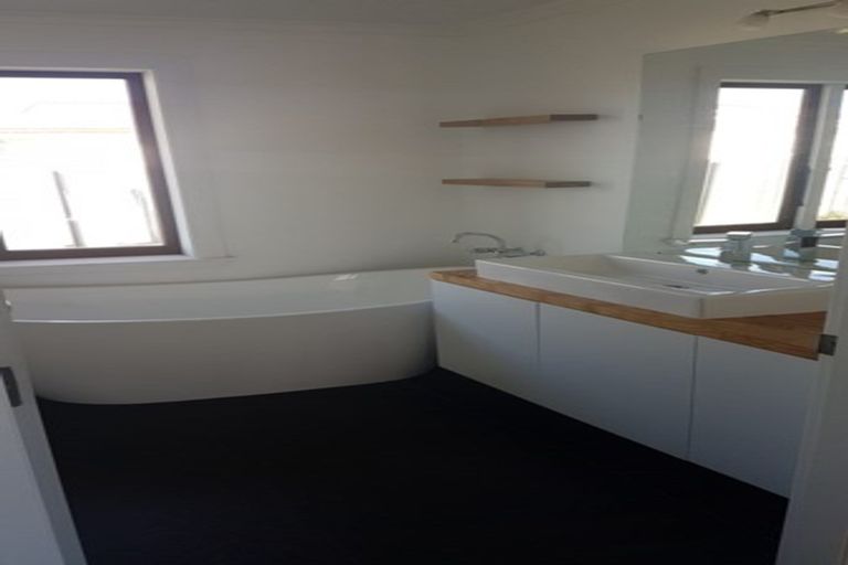 Photo of property in 37 Leeston And Lake Road, Leeston, 7632