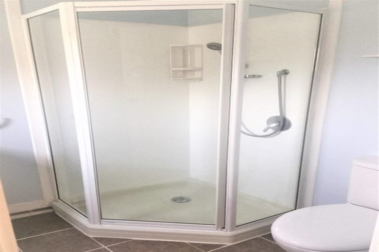 Photo of property in 32 Stanmore Bay Road, Stanmore Bay, Whangaparaoa, 0932