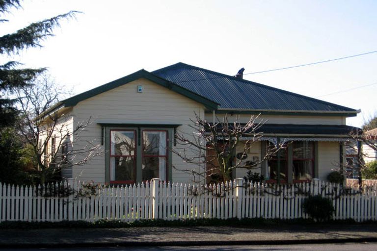 Photo of property in 92 Perry Street, Masterton, 5810