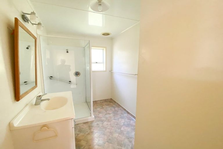 Photo of property in 43 Abel Tasman Drive, Takaka, 7110