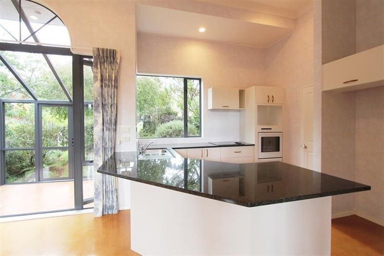 Photo of property in 8 Tiffany Close, Totara Park, Auckland, 2019