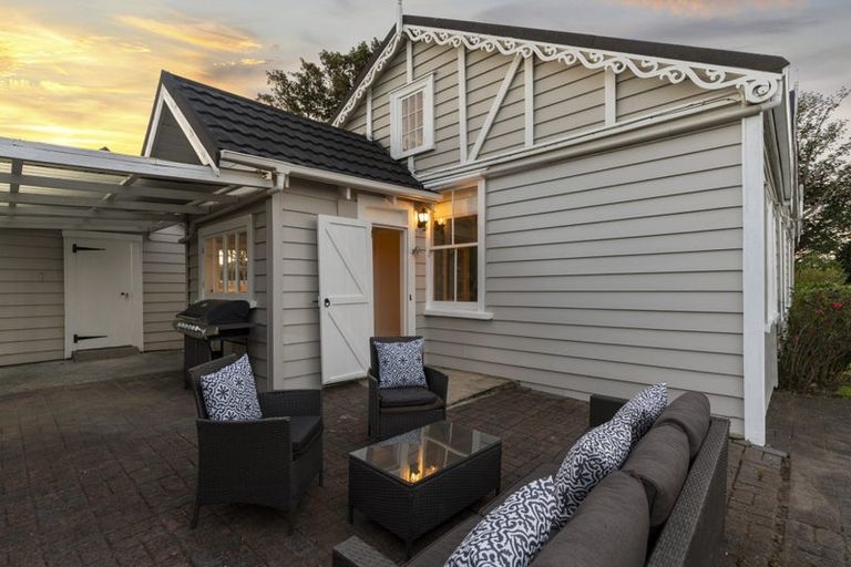 Photo of property in 128 Gray Avenue, Papatoetoe, Auckland, 2024