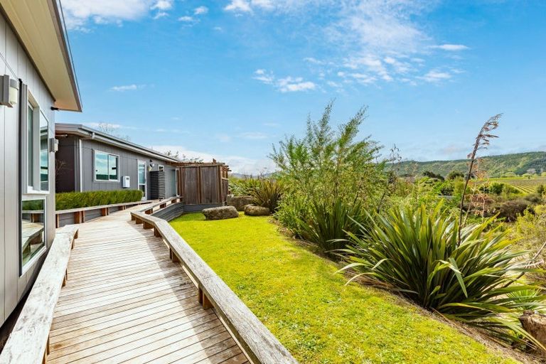 Photo of property in 330 Hill Road, Eskdale, Napier, 4182