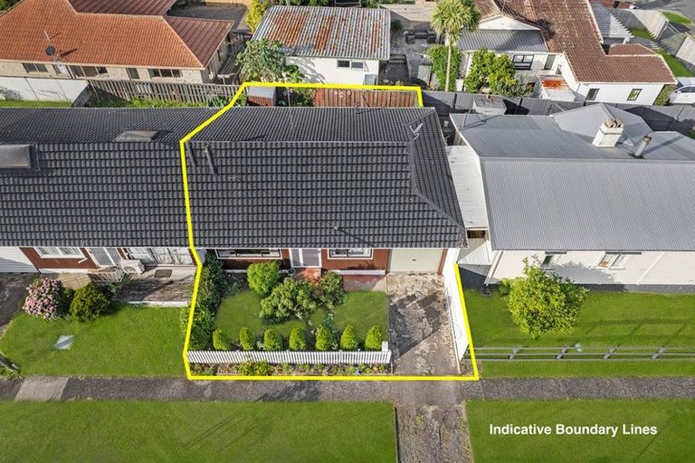 Photo of property in 2/7 Don Street, Papakura, 2110