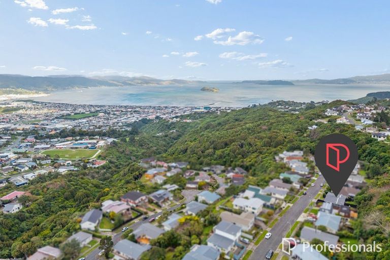 Photo of property in 56a Acacia Avenue, Maungaraki, Lower Hutt, 5010