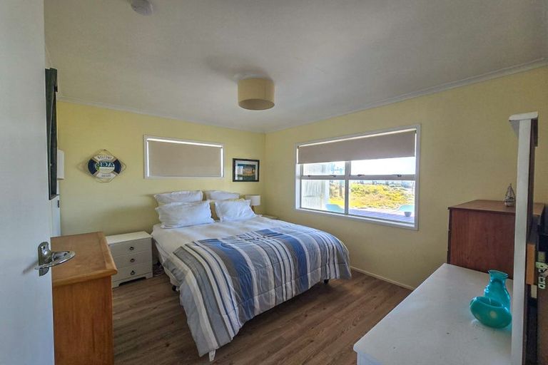 Photo of property in 585 Pukehina Parade, Pukehina, Te Puke, 3189