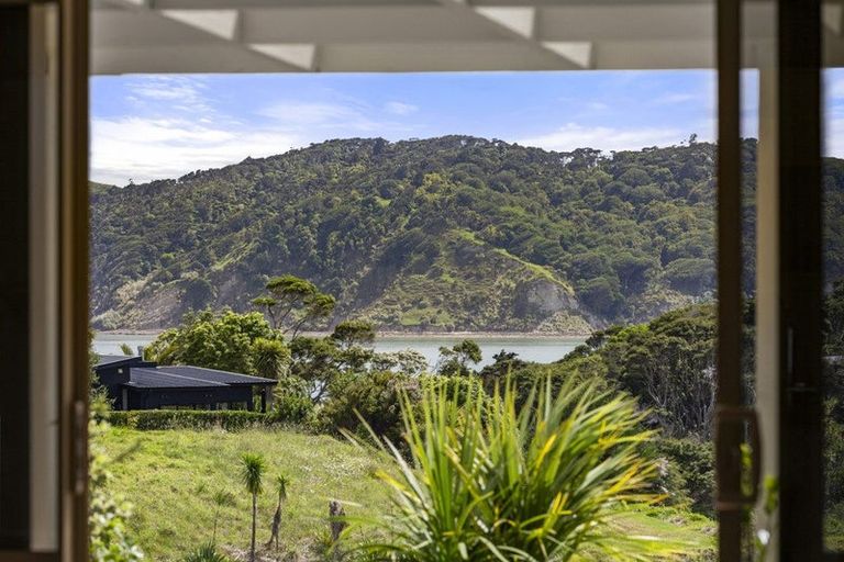Photo of property in 12 Mahana Place, Raglan, 3225