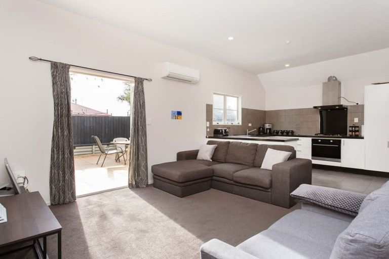Photo of property in 9g Crohane Place, Addington, Christchurch, 8024