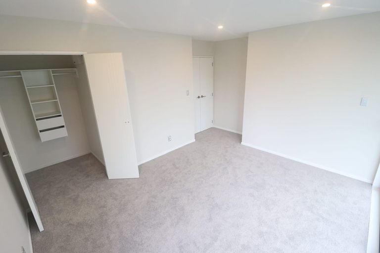Photo of property in 2 Nephrite Lane, Henderson, Auckland, 0610