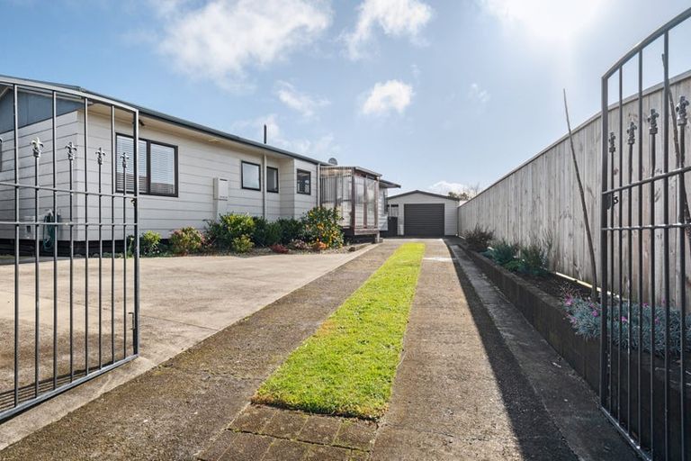 Photo of property in 9 Rahiri Street, Waitara, 4320