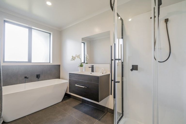 Photo of property in 53 Palm Drive, Whitianga, 3510