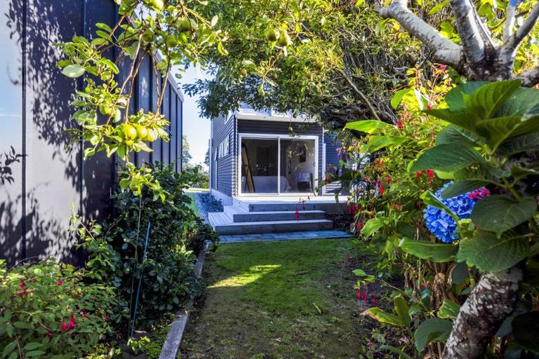 Photo of property in 1a Dorset Street, Opunake, 4616