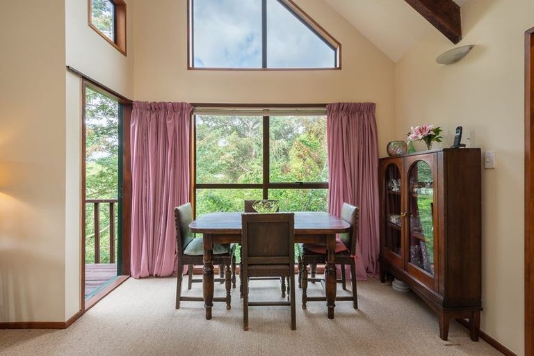 Photo of property in 17 Nehru Place, Cashmere, Christchurch, 8022