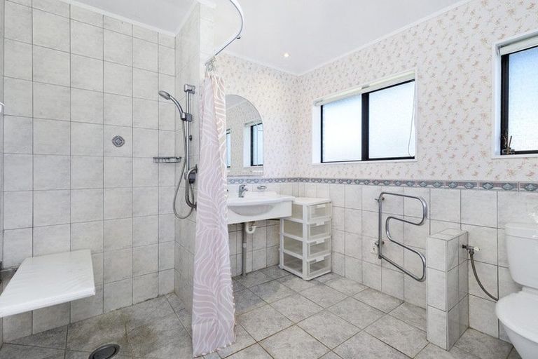 Photo of property in 5d Edinburgh Street, Pukekohe, 2120