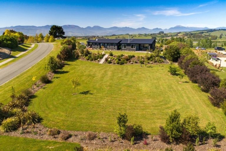 Photo of property in 2 Kapuka Lane, Redwood Valley, Richmond, 7081