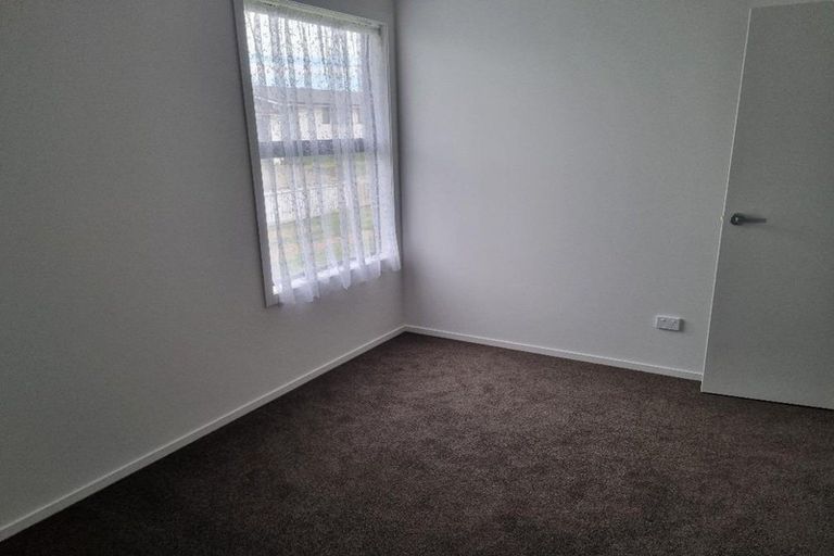 Photo of property in 37b Crawshaw Drive, Nawton, Hamilton, 3200