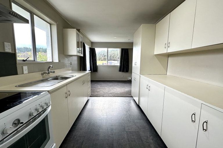 Photo of property in 38 Paisley Street, Kew, Invercargill, 9812