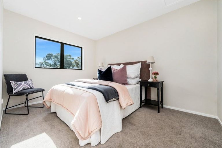 Photo of property in 15a Joyce Street, Pahurehure, Papakura, 2113