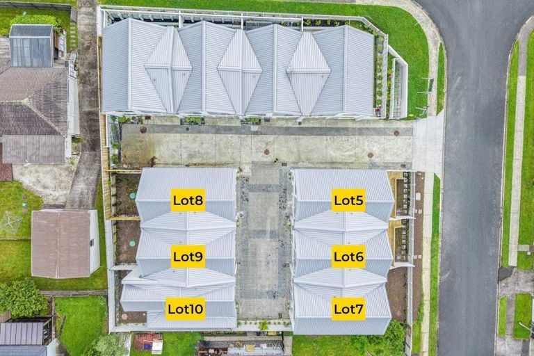 Photo of property in 10c Clensmore Place, Torbay, Auckland, 0630