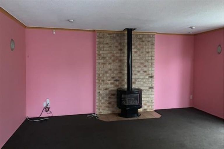 Photo of property in 1/10 Mcbratneys Road, Dallington, Christchurch, 8061