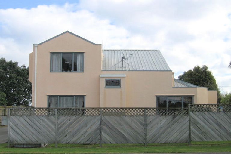 Photo of property in 77a Eversham Road, Mount Maunganui, 3116