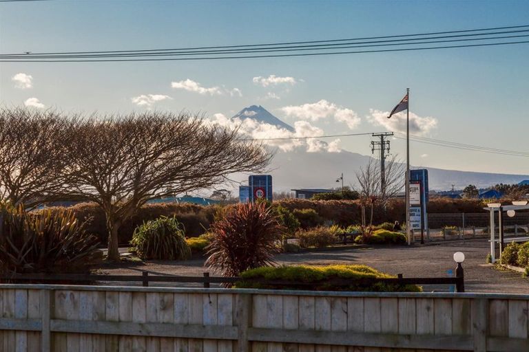 Photo of property in 73 Fantham Street, Hawera, 4610
