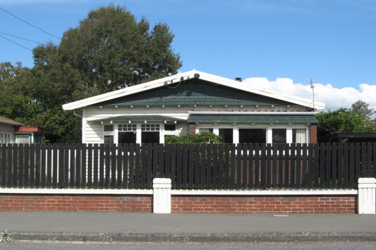 Photo of property in 50 Grenville Street, Waltham, Christchurch, 8011