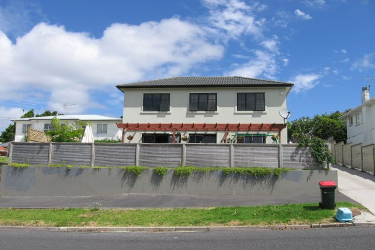 Photo of property in 103 Terry Street, Blockhouse Bay, Auckland, 0600