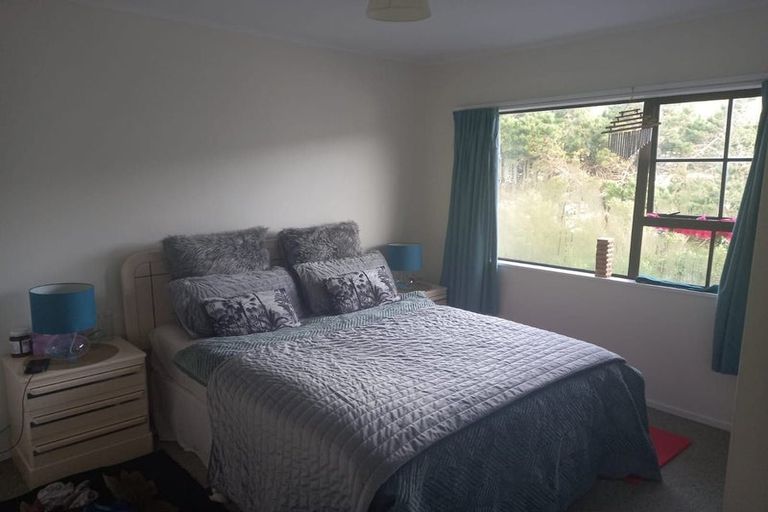 Photo of property in 12 Tralee Place, Johnsonville, Wellington, 6037