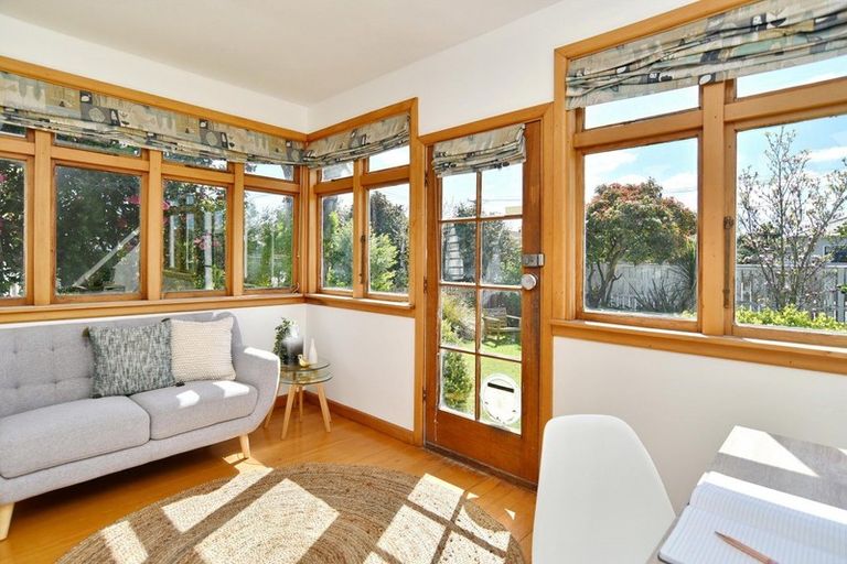 Photo of property in 1/52 Malcolm Avenue, Beckenham, Christchurch, 8023