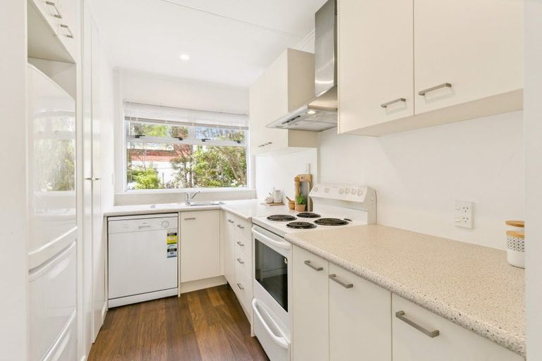Photo of property in 42d Ngatoto Street, Ngaio, Wellington, 6035