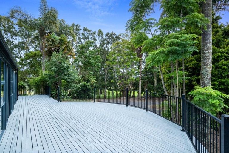 Photo of property in 63 Pomona Road, Kumeu, 0891