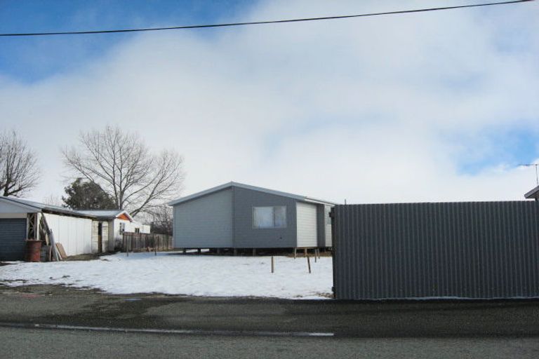 Photo of property in 84 Tekapo Drive, Twizel, 7901