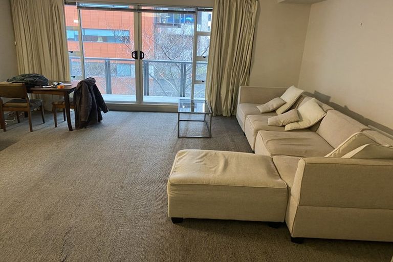 Photo of property in Gerondis Bldg Apartments, 304/60 Willis Street, Wellington Central, Wellington, 6011