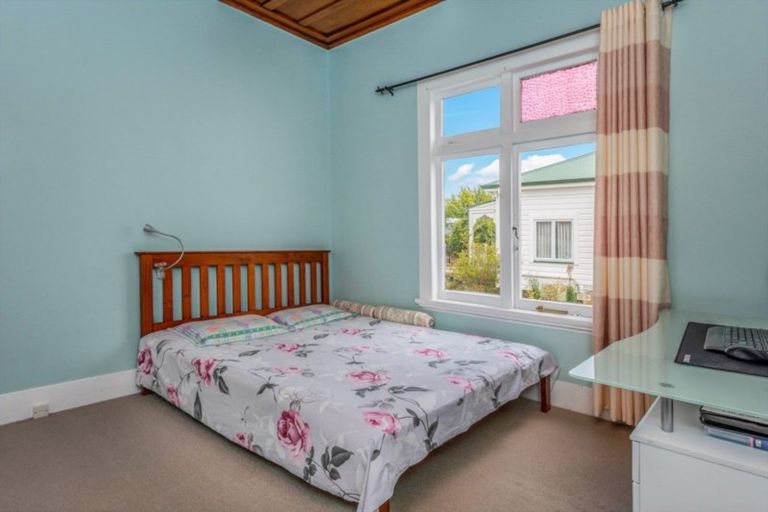 Photo of property in 82 Forest Lake Road, Forest Lake, Hamilton, 3200