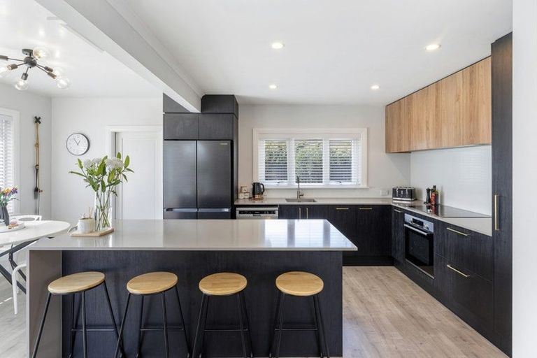 Photo of property in 146 Brookside Terrace, Bryndwr, Christchurch, 8053