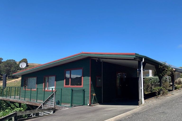 Photo of property in 5 Banff Way, Toi Toi, Nelson, 7010