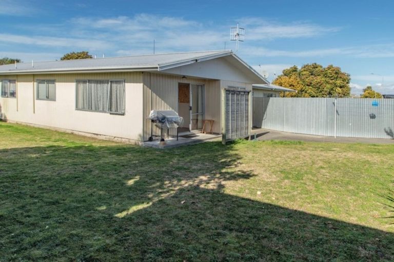 Photo of property in 2/59 Lanark Crescent, Tamatea, Napier, 4112
